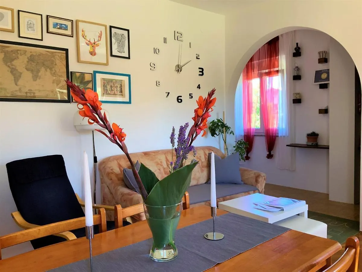 Apartment Agava Istria - Family Vacation Rental With Free Parking, Garden, Wifi Ližnjan