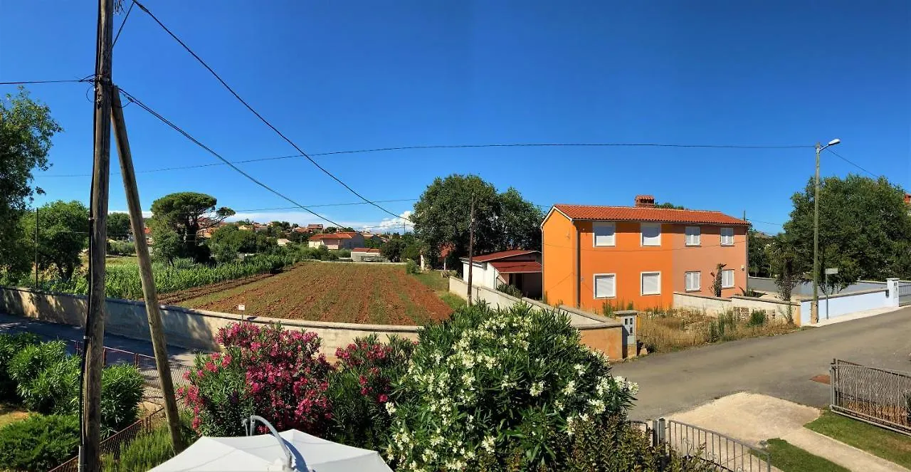 Apartment Agava Istria - Family Vacation Rental With Free Parking, Garden, Wifi Ližnjan