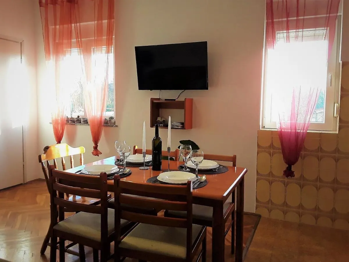 Apartment Agava Istria - Family Vacation Rental With Free Parking, Garden, Wifi Ližnjan Kroatien