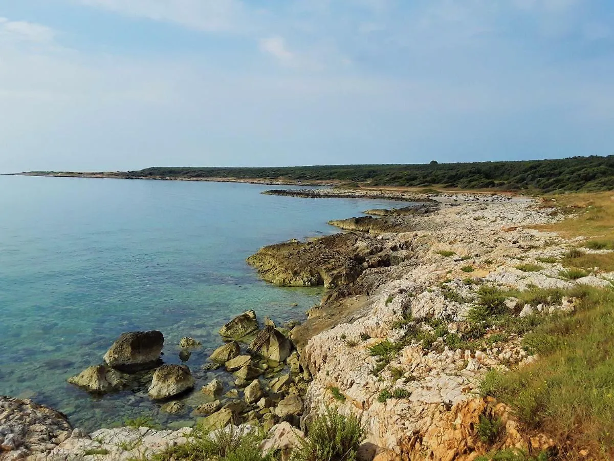 Apartment Agava Istria - Family Vacation Rental With Free Parking, Garden, Wifi Ližnjan
